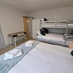 Trivia House Hostel *