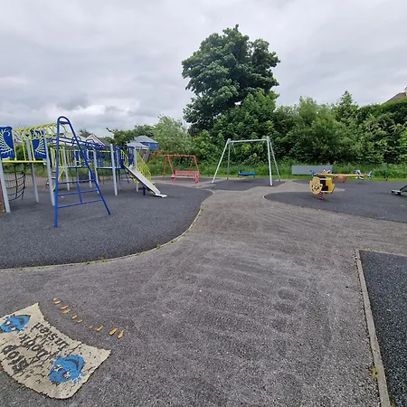 Vandrarhem Trivia House Swanlinbar