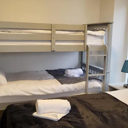 Hostel Trivia House