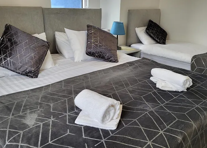 Trivia House * Swanlinbar