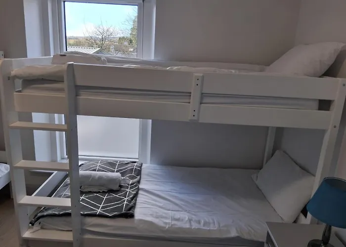 Trivia House Hostel *